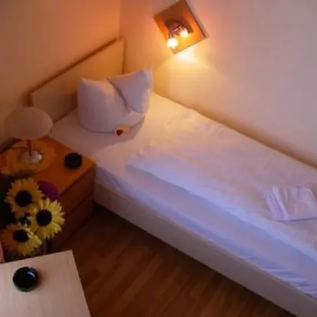 Garni Djaran Hotel Offenbach am Main