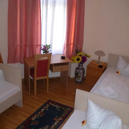 Garni Djaran * Offenbach am Main