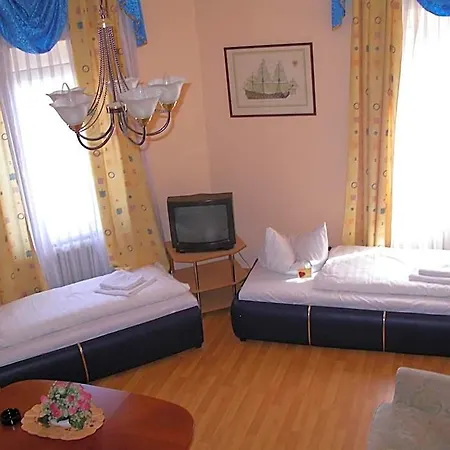 Hotel Garni Djaran