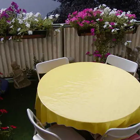 Hotel Garni Djaran *