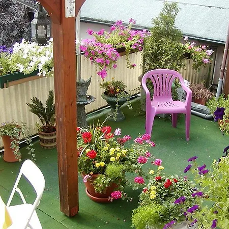 Garni Djaran Hotel *