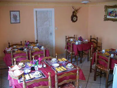 Garni Djaran Hotel *
