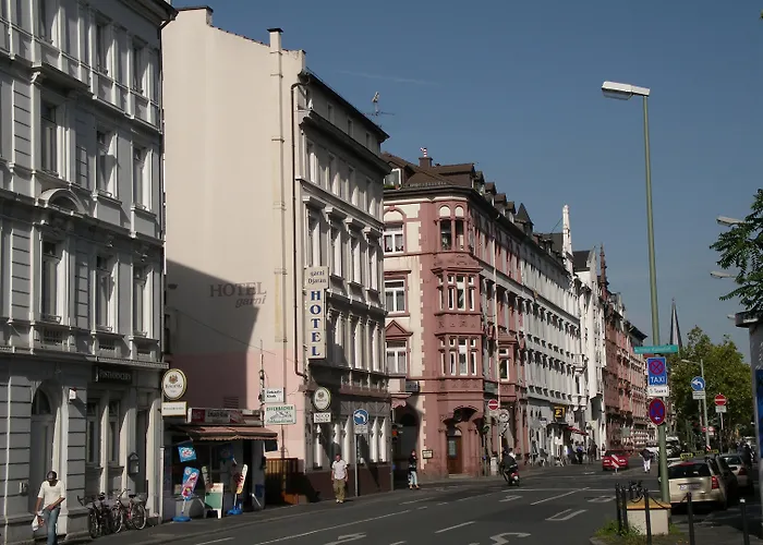 Garni Djaran * Offenbach am Main