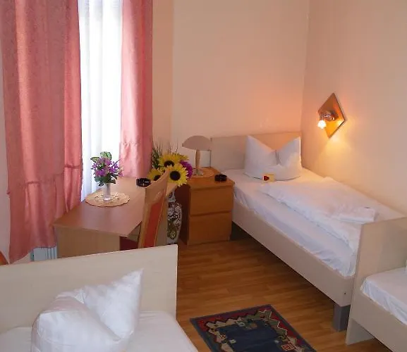 Garni Djaran * Offenbach am Main